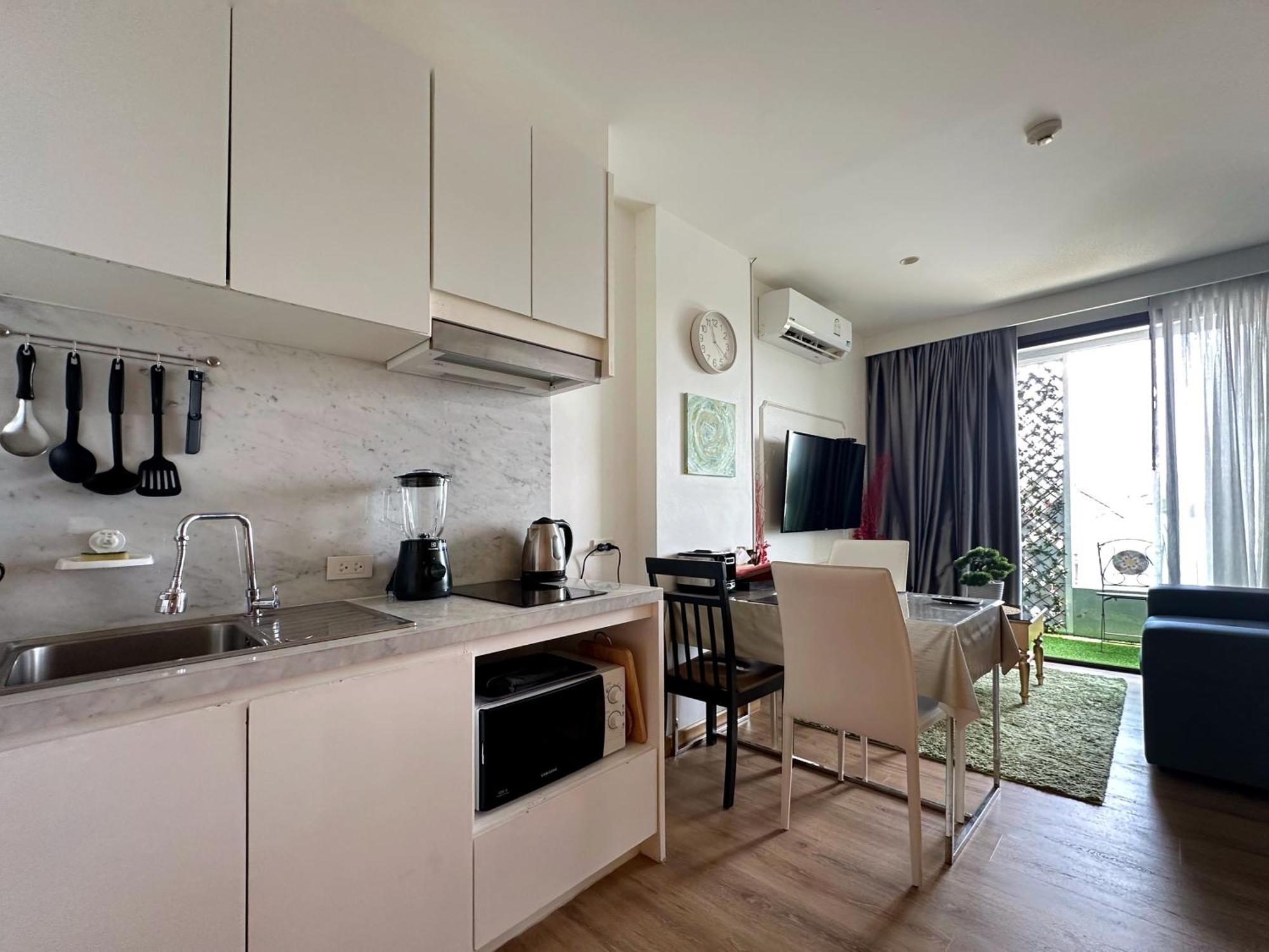 The Aristo-2-803 Appartement Phuket Buitenkant foto